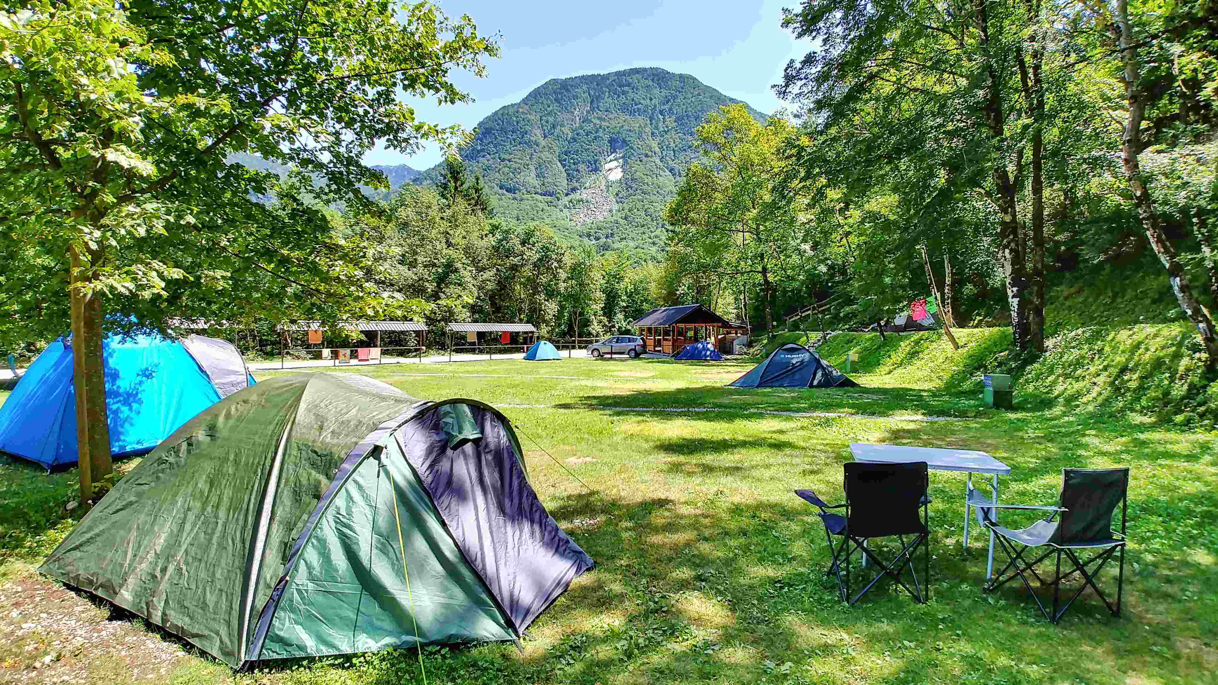Camping site. Улудаг кемпинг. Кемпинг в Теберде. Теберда кемпинги с палаткой. Турция палатки кемпинг.