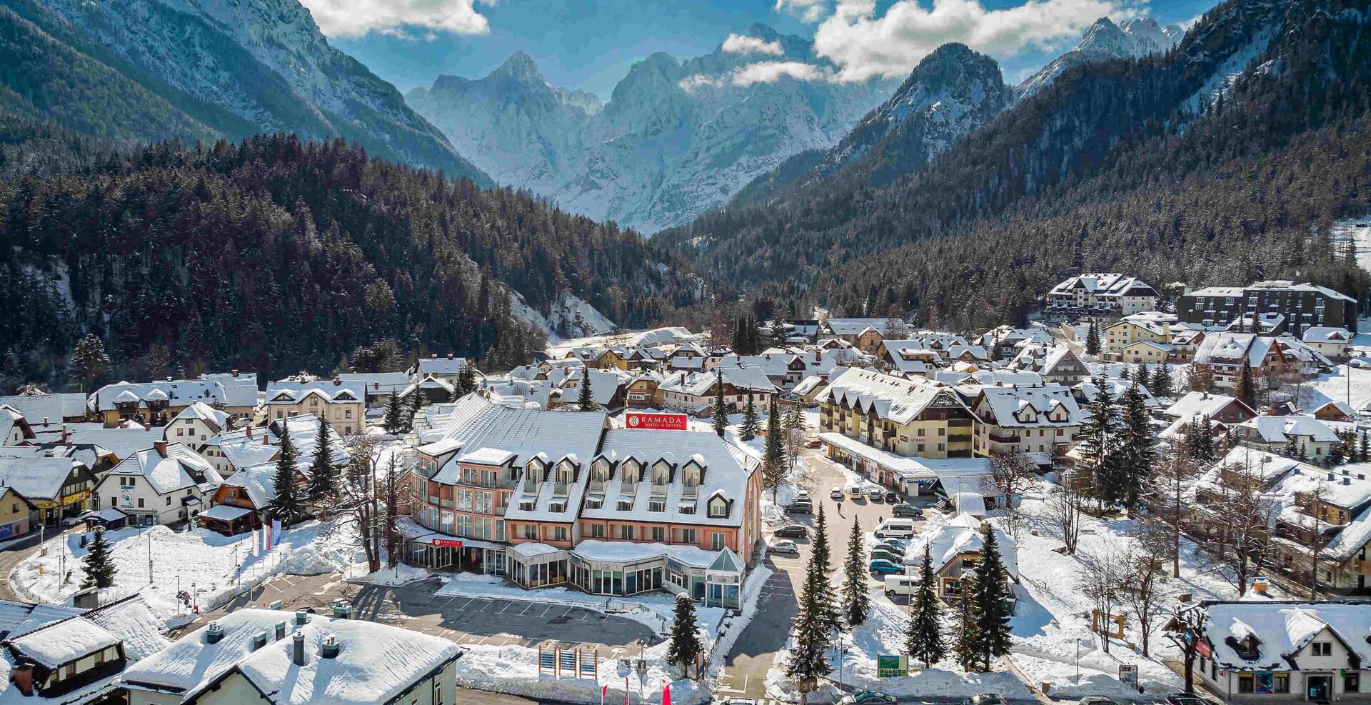 Slovinsko, Ramada Hotel & Suites, Alpské Slovinsko